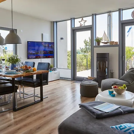 Ostsee - Reetdachhaus Nr 3 